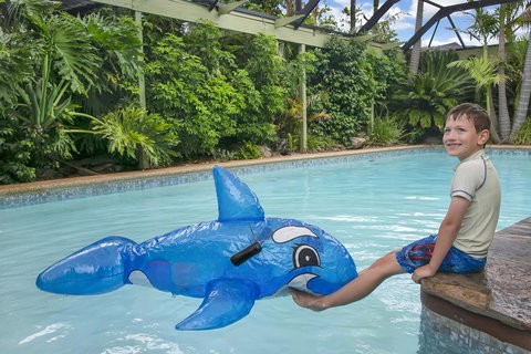 The Palms - New Castle Holiday 0