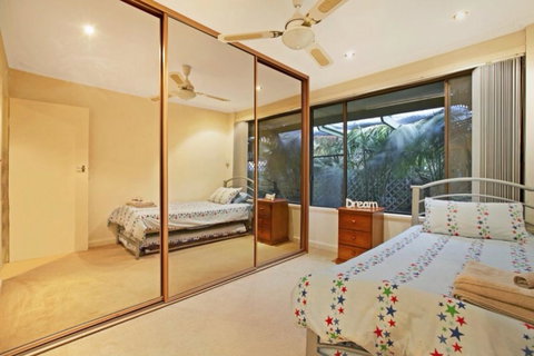 The Palms - New Castle Holiday 19