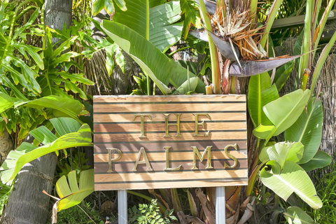 The Palms - New Castle Holiday 5