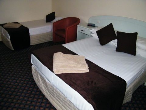 Grand Tasman Hotel - New Castle Holiday 32