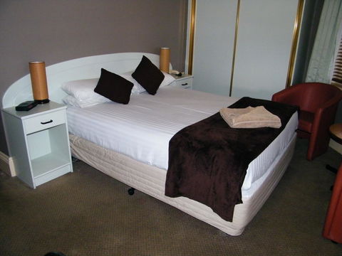 Grand Tasman Hotel - New Castle Holiday 23