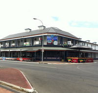 Grand Tasman Hotel - New Castle Holiday