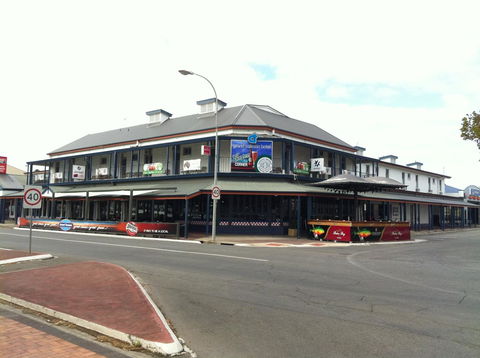 Grand Tasman Hotel - New Castle Holiday 0