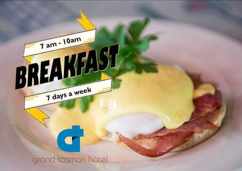 Grand Tasman Hotel - New Castle Holiday 12
