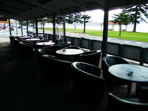 Grand Tasman Hotel - New Castle Holiday 27