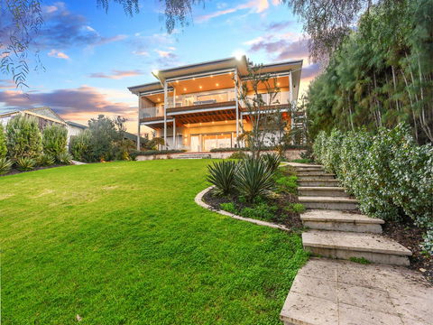 Muse On The Murray - New Castle Holiday 8