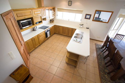 Limestone Ridge - New Castle Holiday 2