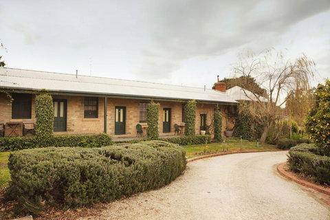 The Rising Sun Hotel - New Castle Holiday 6