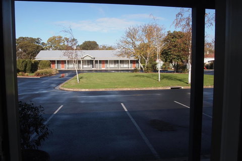 Alexander Cameron Suites - New Castle Holiday 26