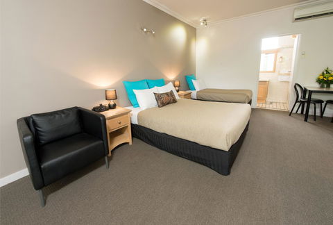 Berri Hotel - New Castle Holiday 42