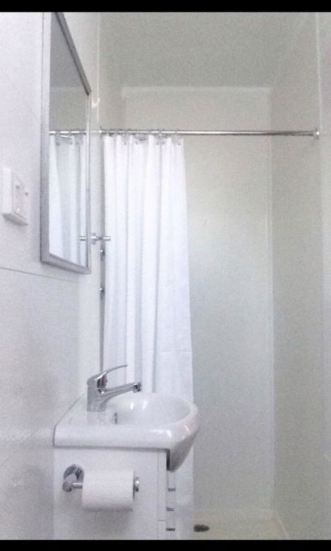 Murray Bridge Riverview Cabin - New Castle Holiday 11