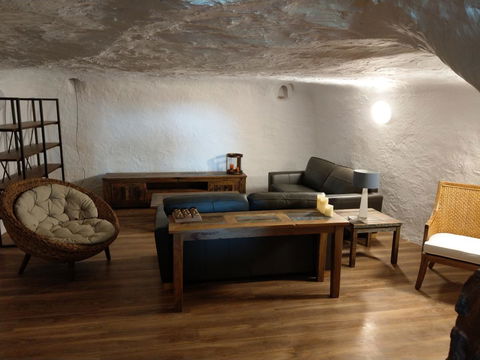 Desert Gum Retreat Gough St - New Castle Holiday 8