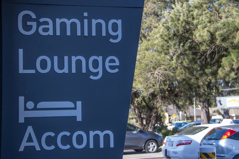 Lockleys Hotel - New Castle Holiday 1