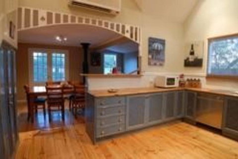 A Secret Treasure - New Castle Holiday 11