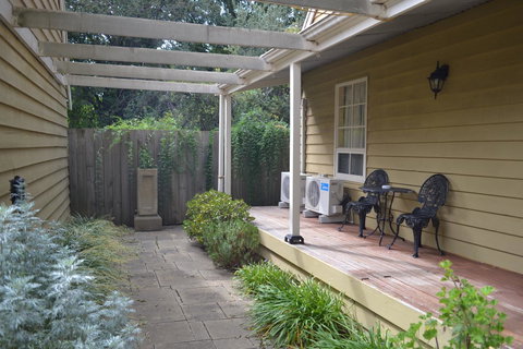 A Secret Treasure - New Castle Holiday 15