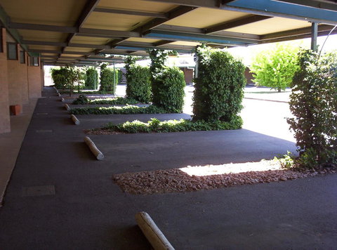 The Wine Vine Hotel - New Castle Holiday 17