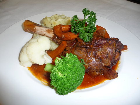 The Wine Vine Hotel - New Castle Holiday 13