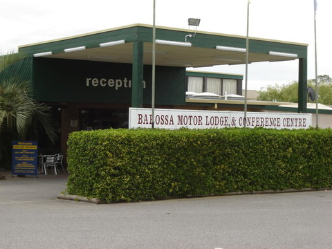 The Wine Vine Hotel - New Castle Holiday 28