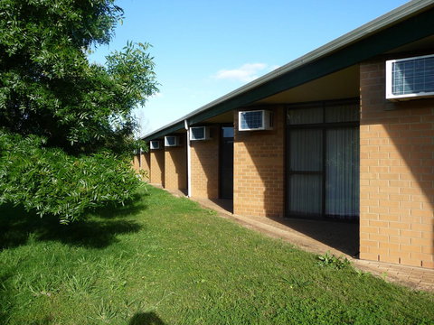 The Wine Vine Hotel - New Castle Holiday 19