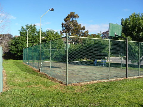 The Wine Vine Hotel - New Castle Holiday 20