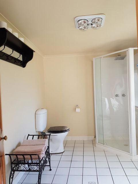 Possum Cottage - New Castle Holiday 9