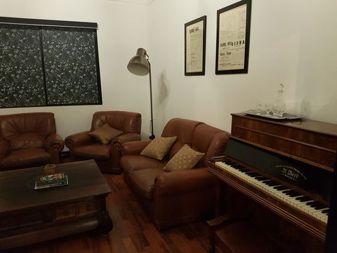 Possum Cottage - New Castle Holiday 17