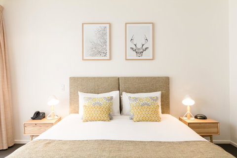 Manna By Haus - New Castle Holiday 38