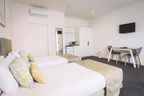 Manna By Haus - New Castle Holiday 30