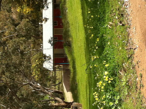 Clare Valley Cabins - New Castle Holiday 5