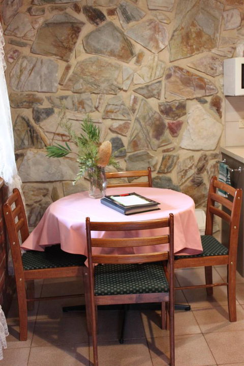 Langmeil Cottages - New Castle Holiday 1