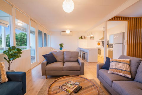 Aldinga Beach Break - C21 SouthCoast Holidays - New Castle Holiday 7