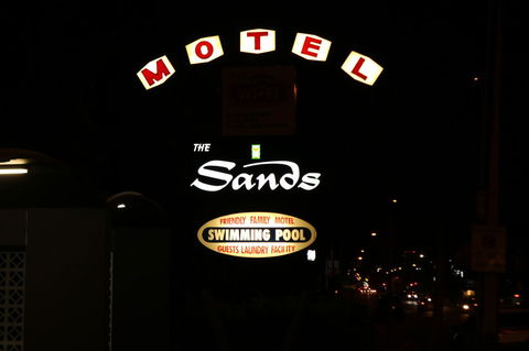 The Sands Motel Adelaide - New Castle Holiday 8