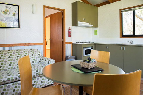 Kalganyi Holiday Park - New Castle Holiday 11