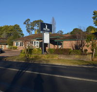 Deer Park Motor Inn - New Castle Holiday