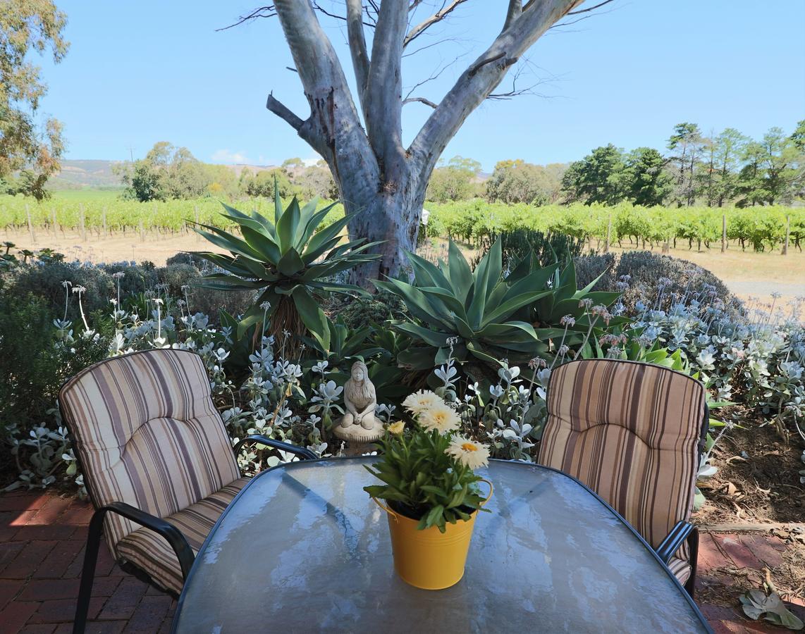 Whites Valley SA New Castle Holiday