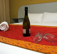 Victoria Hotel Strathalbyn - New Castle Holiday