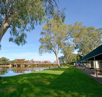 Riverbend Caravan Park Renmark - New Castle Holiday