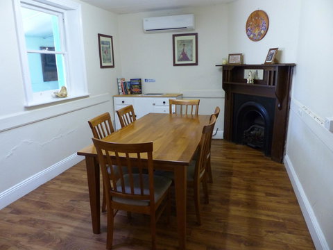 Andy\'s Accommodation - New Castle Holiday 5