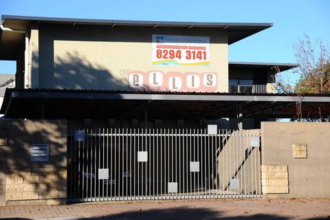 Glenelg Holiday Apartments-Ellis - New Castle Holiday 1