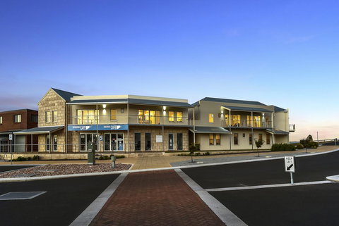 Robe Marina Accommodation - New Castle Holiday 20