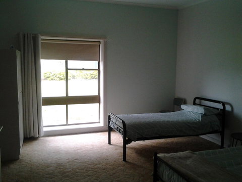 Hilltop Escape - New Castle Holiday 4