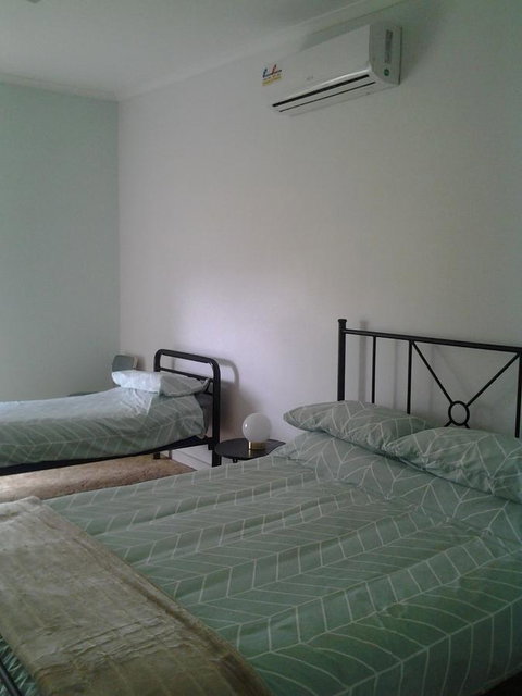 Hilltop Escape - New Castle Holiday 5