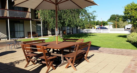 Coonawarra Motor Lodge - New Castle Holiday 14