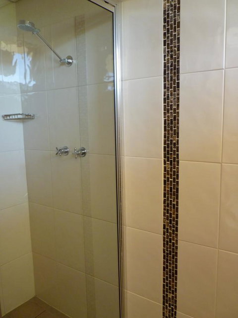 Coonawarra Motor Lodge - New Castle Holiday 11