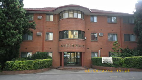 Greenways Apartments - New Castle Holiday 19