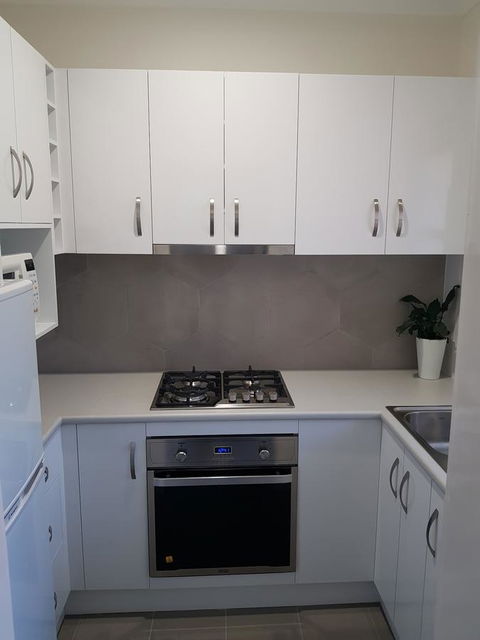 Greenways Apartments - New Castle Holiday 1