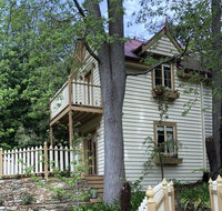 Aldgate Creek Cottage Bed and Breakfast - New Castle Holiday