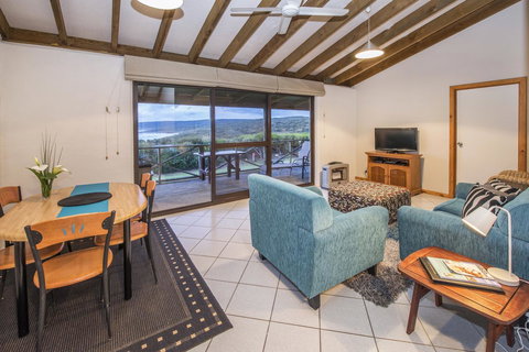 Chandlers Smiths Beach Villas - New Castle Holiday 1