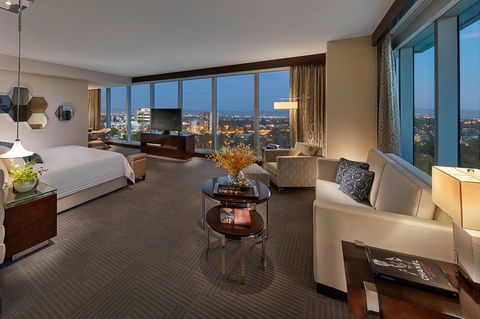 Crown Towers Perth - New Castle Holiday 21