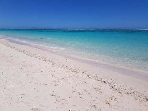 Escape 2 Exmouth - New Castle Holiday 31